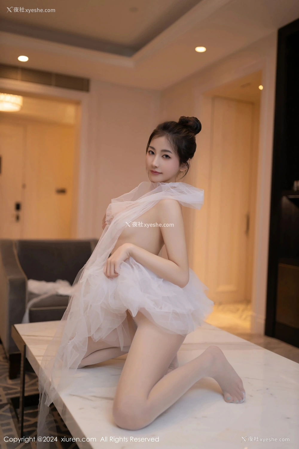 1P - [XiuRen秀人网] No.8657 鱼尾fish