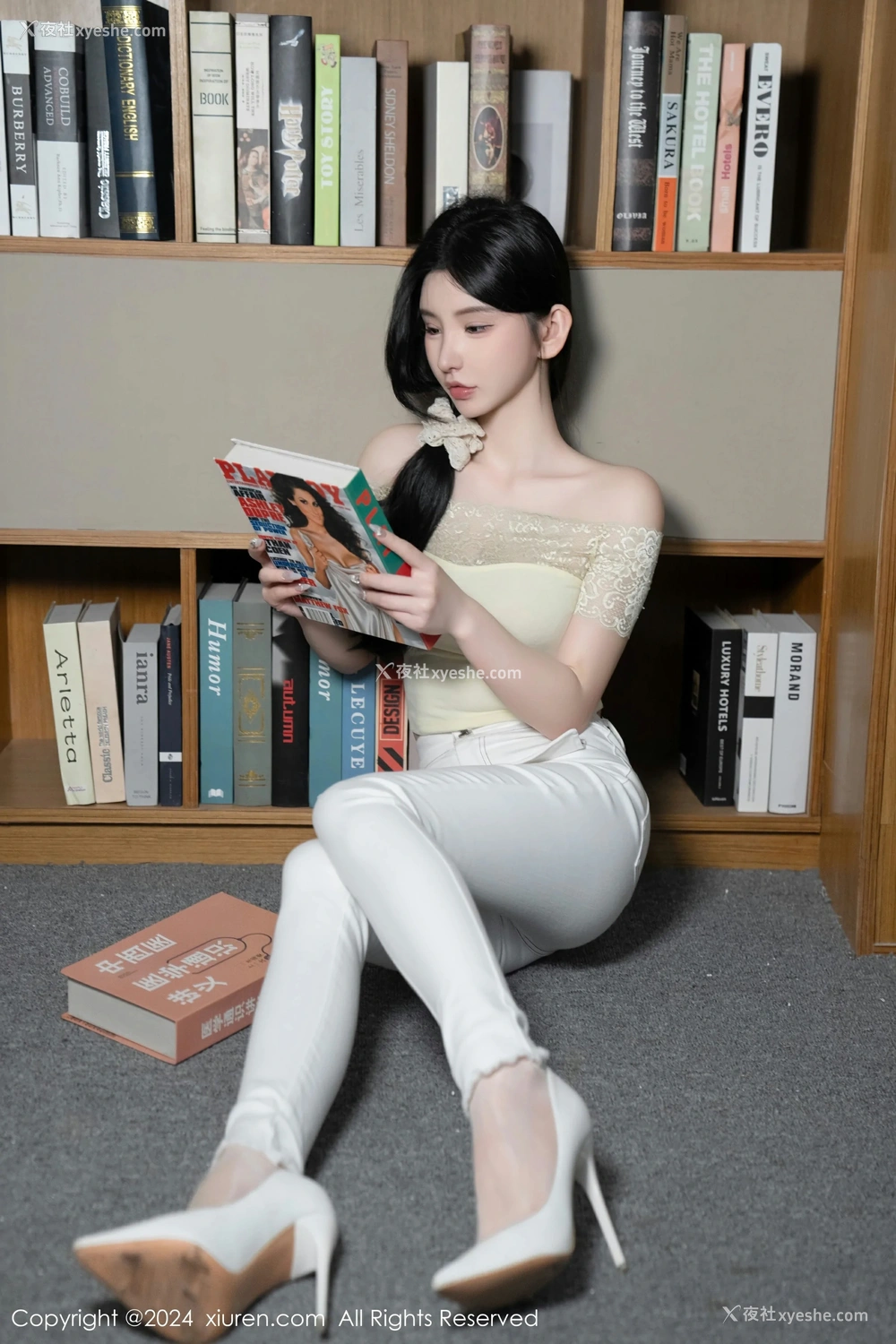 1P - [XiuRen秀人网] No.8633 周于希Sally