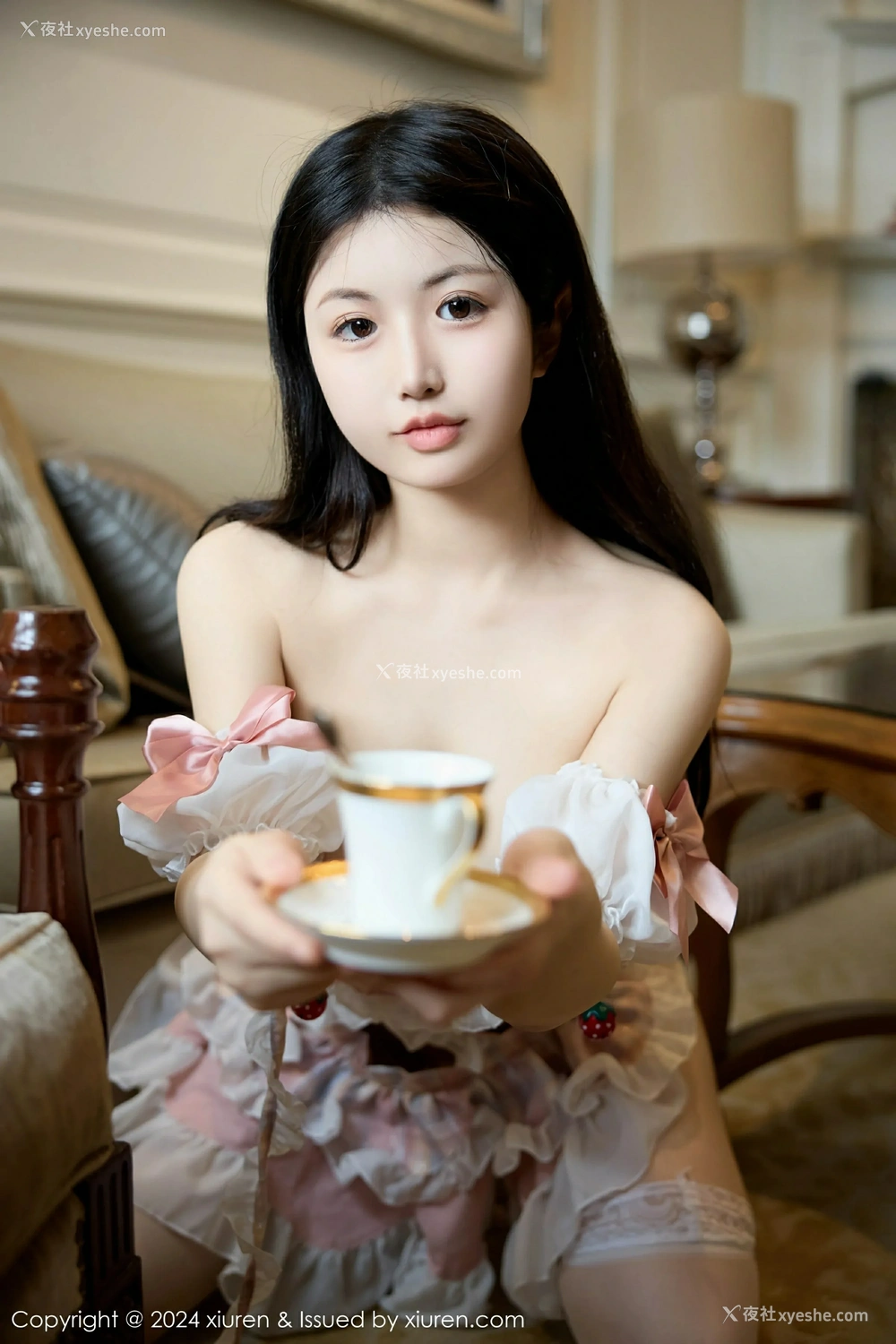 1P - [XiuRen秀人网] No.9218 陈小花