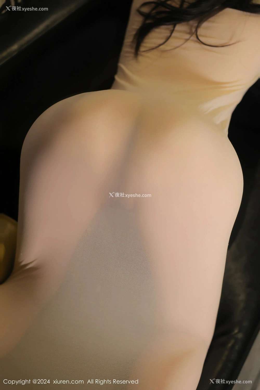 1P - [XiuRen秀人网] No.9073 袁圆