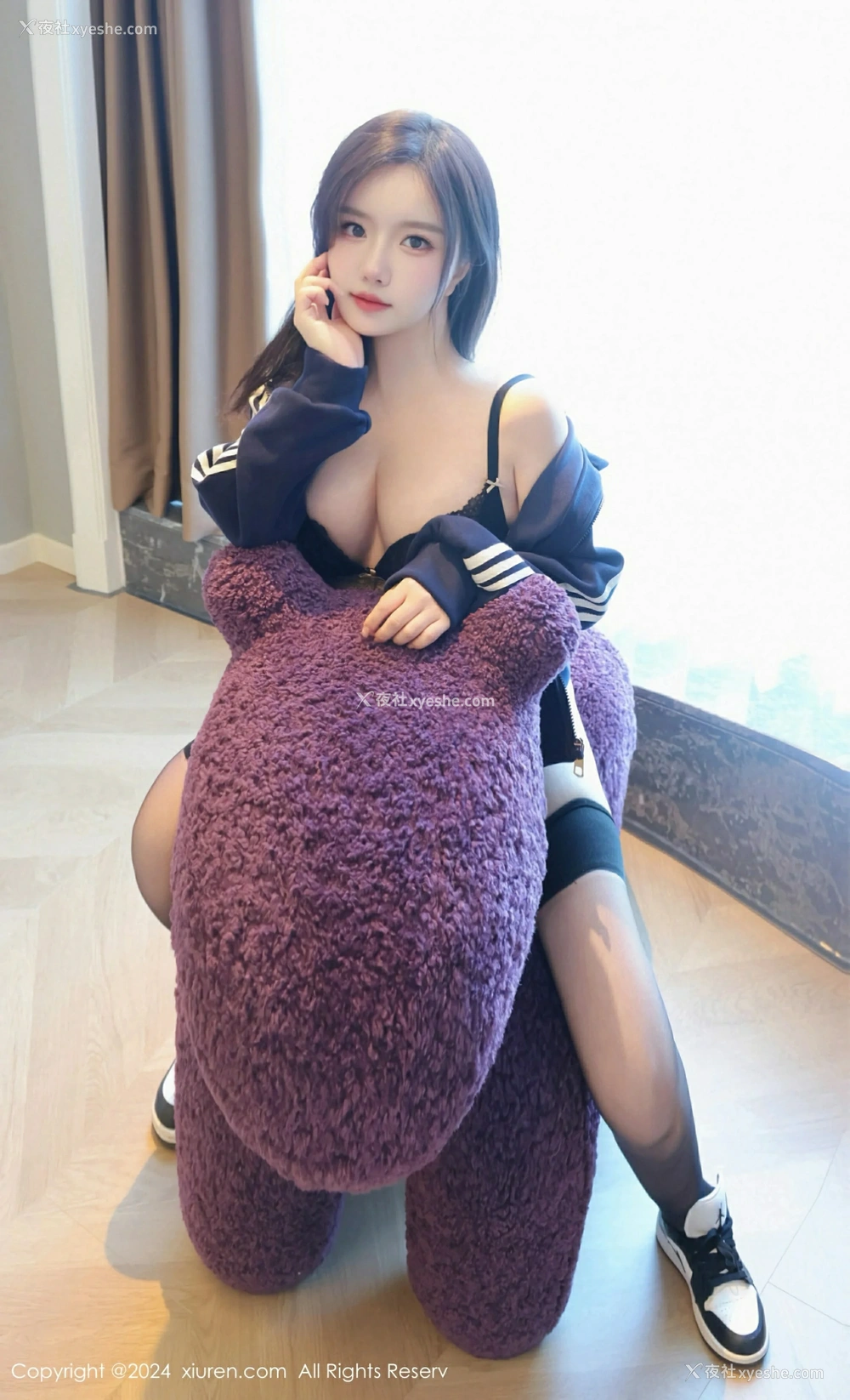 1P - [XiuRen秀人网] No.9347 小薯条nienie