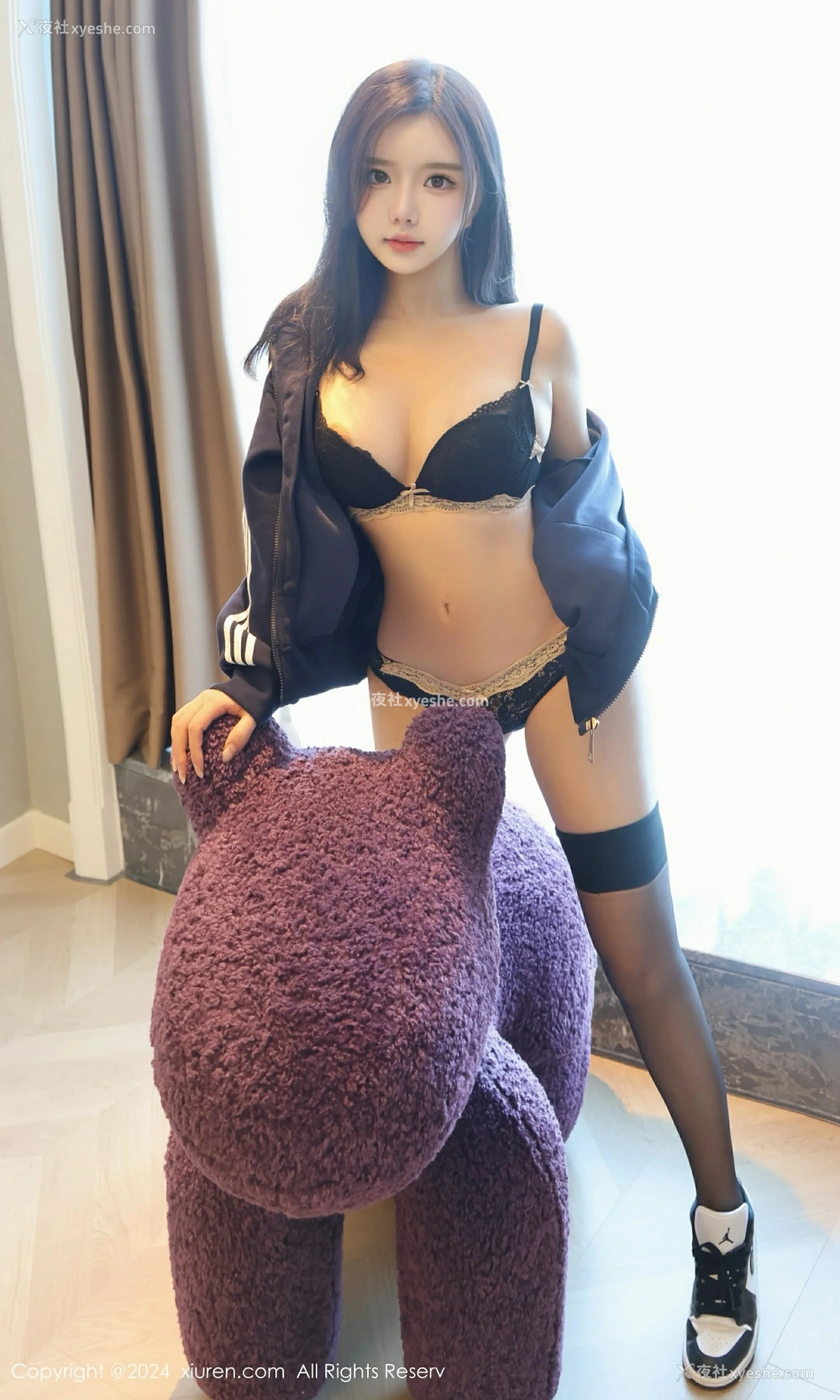 1P - [XiuRen秀人网] No.9347 小薯条nienie
