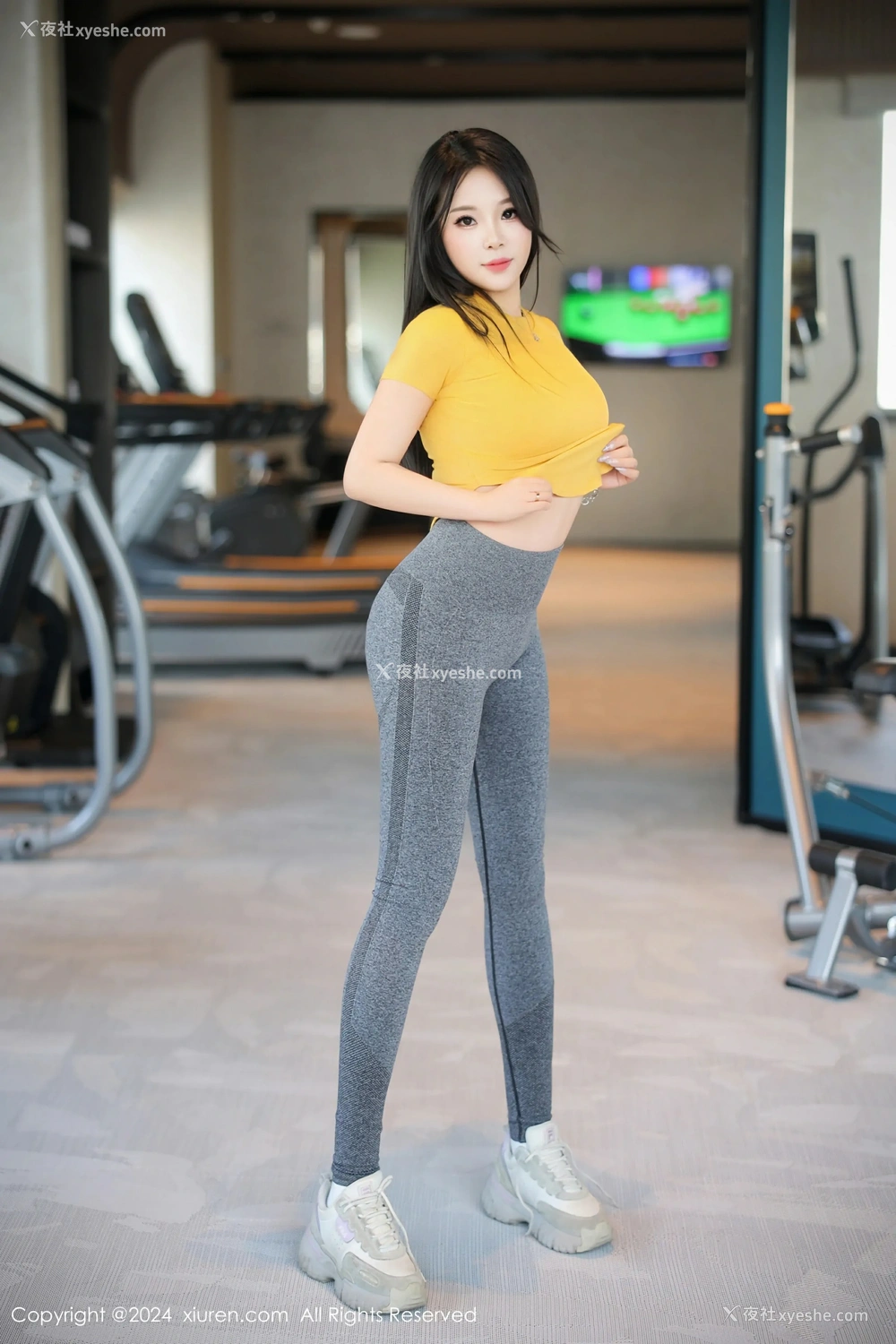 1P - [XiuRen秀人网] No.9117 麦田