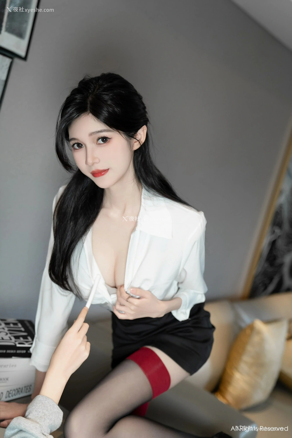 1P - [XiuRen秀人网] No.8697 程程程-
