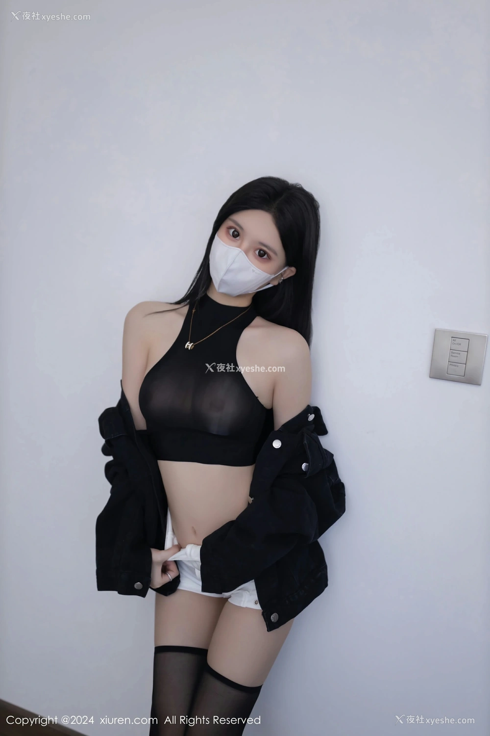 1P - [XiuRen秀人网] No.8636 幼幼
