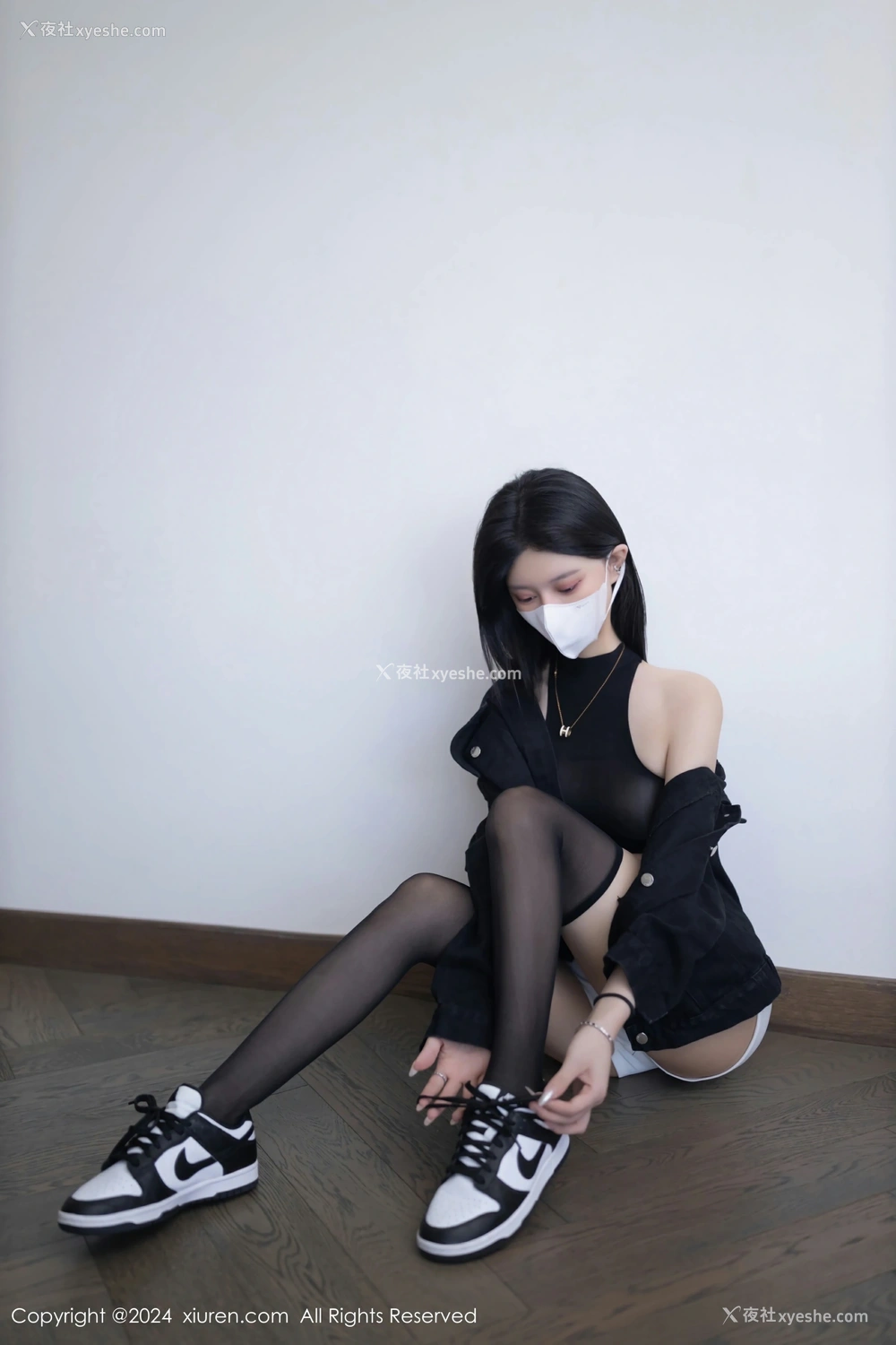 1P - [XiuRen秀人网] No.8636 幼幼