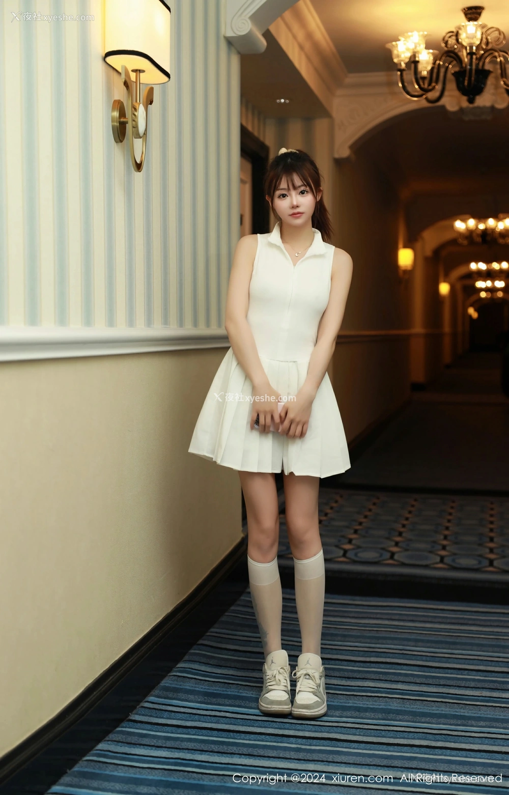 1P - [XiuRen秀人网] No.8685 佘贝拉Bella