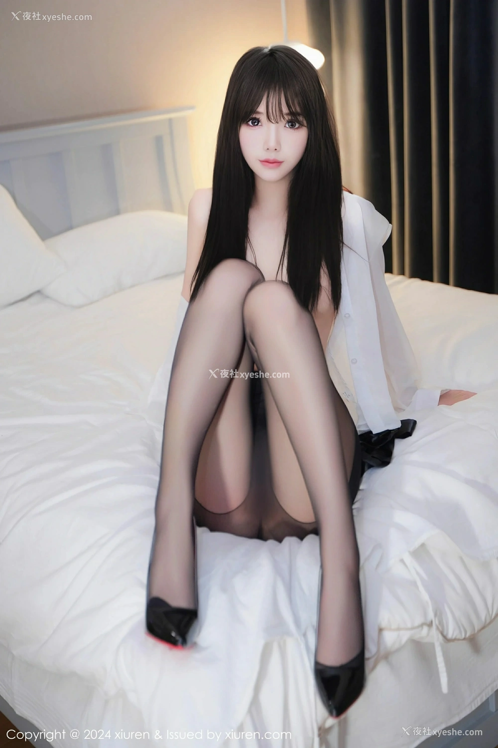 1P - [XiuRen秀人网] No.9248 沐言yanyan