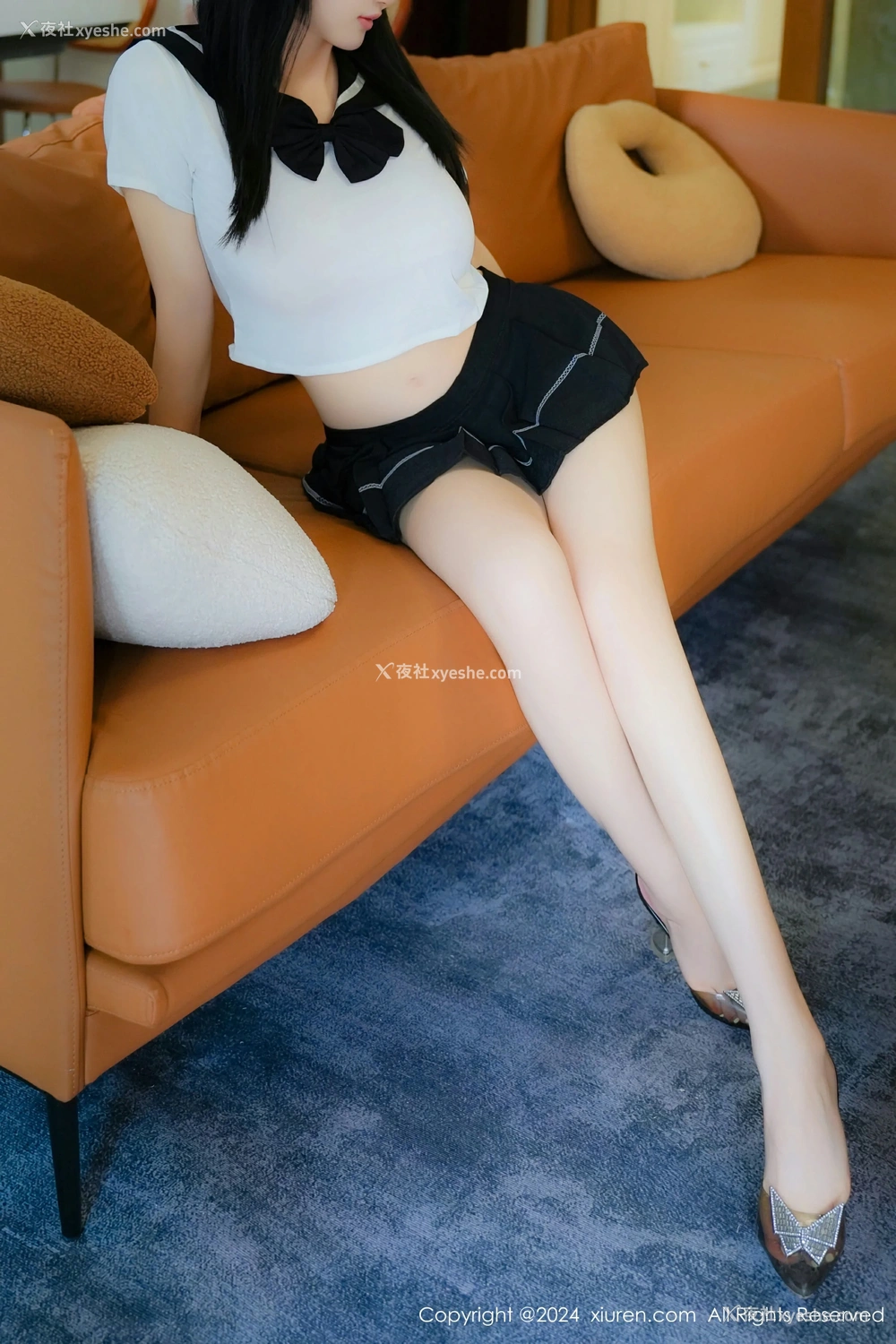 1P - [XiuRen秀人网] No.9090 于诺诺ise