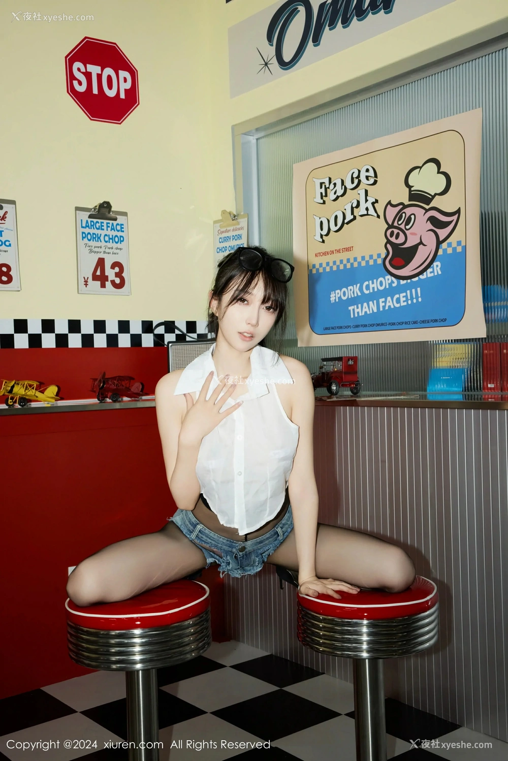 1P - [XiuRen秀人网] No.8811 玥儿玥er