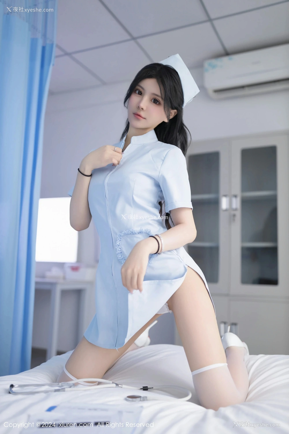 1P - [XiuRen秀人网] No.8389 幼幼
