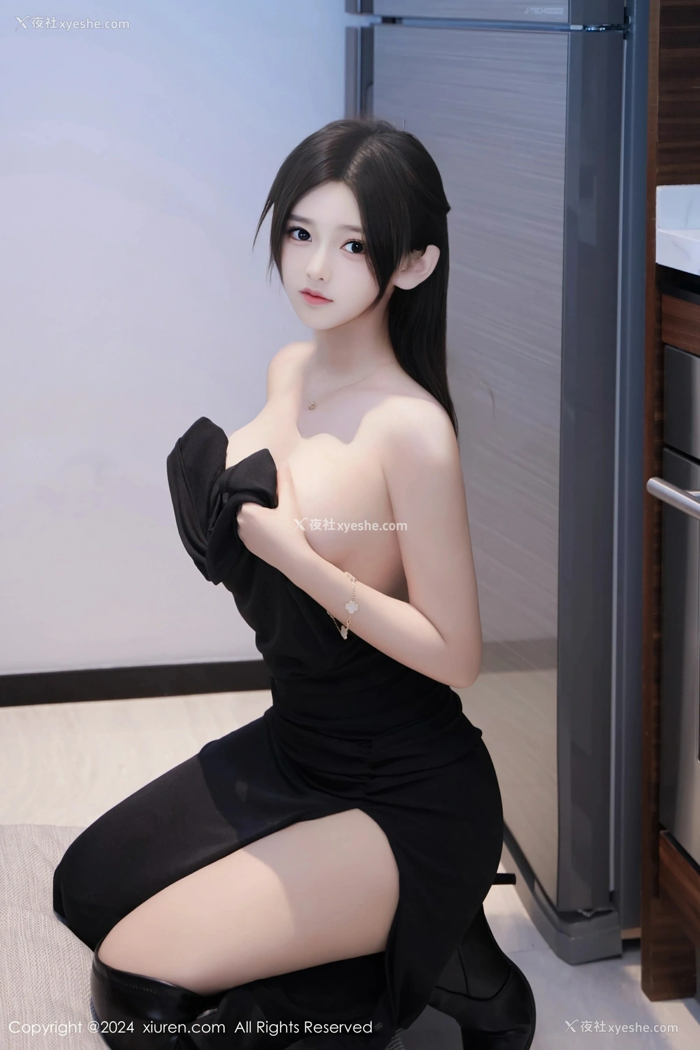 1P - [XiuRen秀人网] No.8623 奶茶味的包子