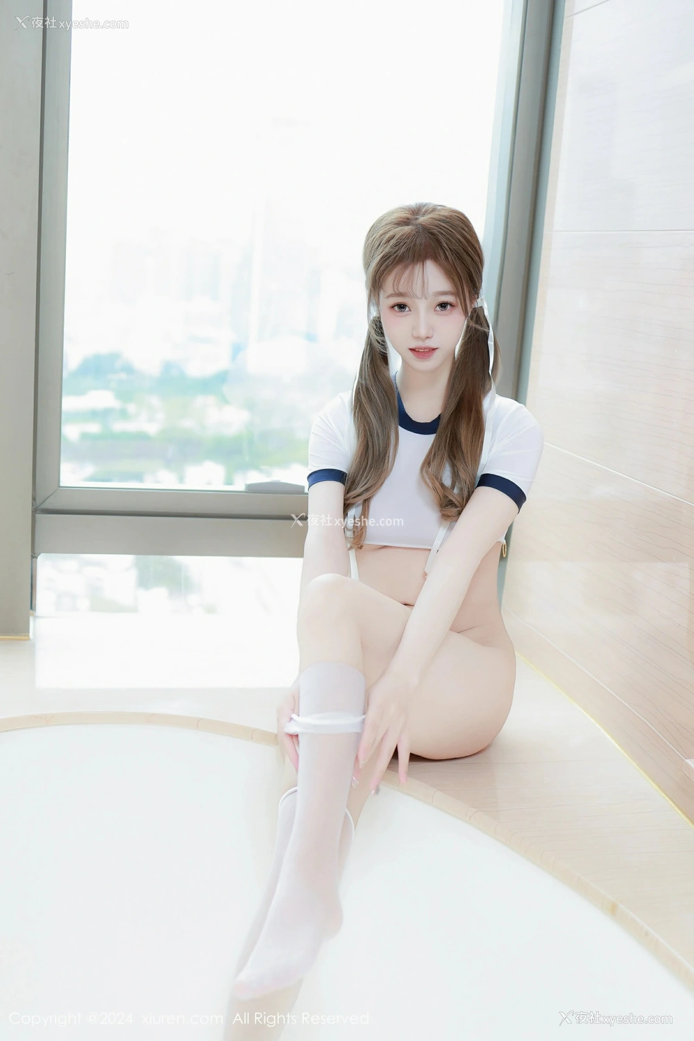 1P - [XiuRen秀人网] No.8757 甜白酱