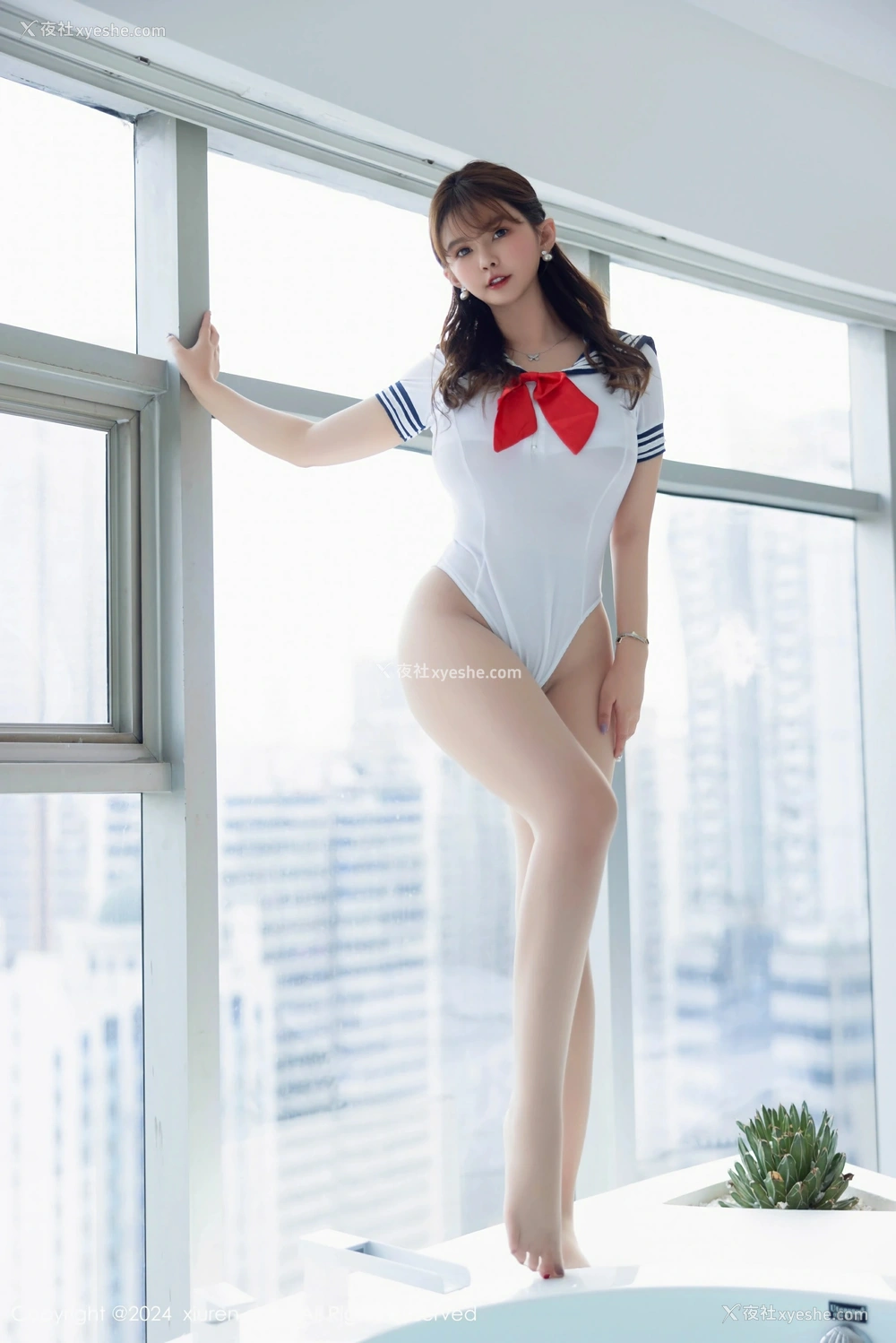 1P - [XiuRen秀人网] No.8624 张思允Nice