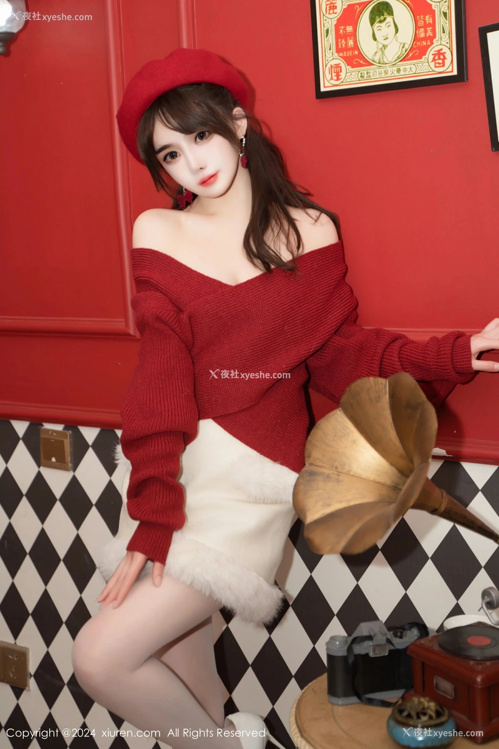 1P - [XiuRen秀人网] No.8551 林月月