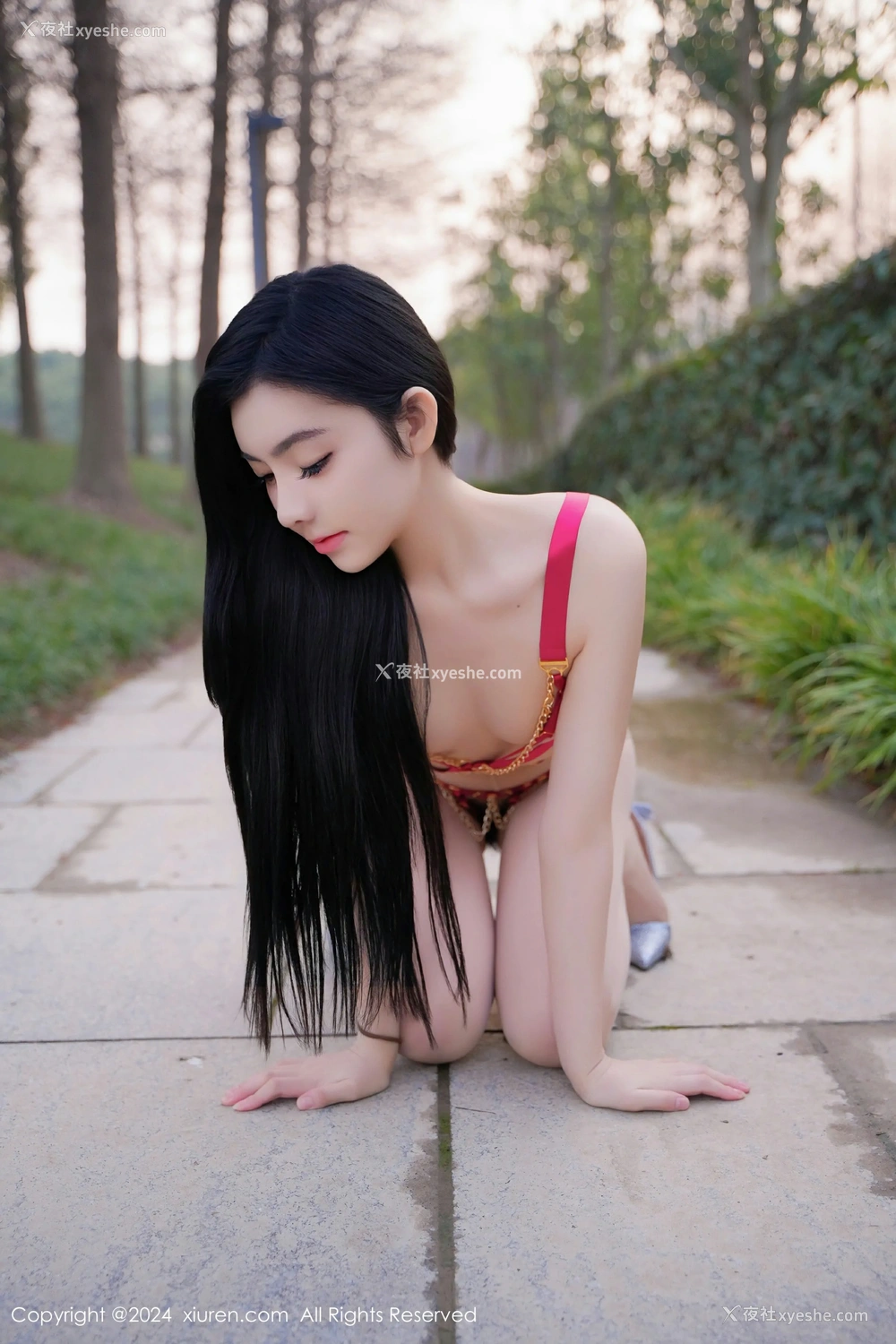 1P - [XiuRen秀人网] No.8489 龙雪儿