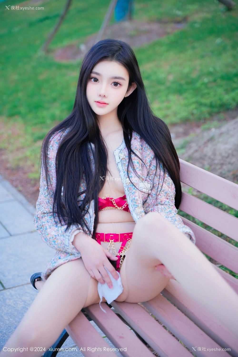 1P - [XiuRen秀人网] No.8489 龙雪儿