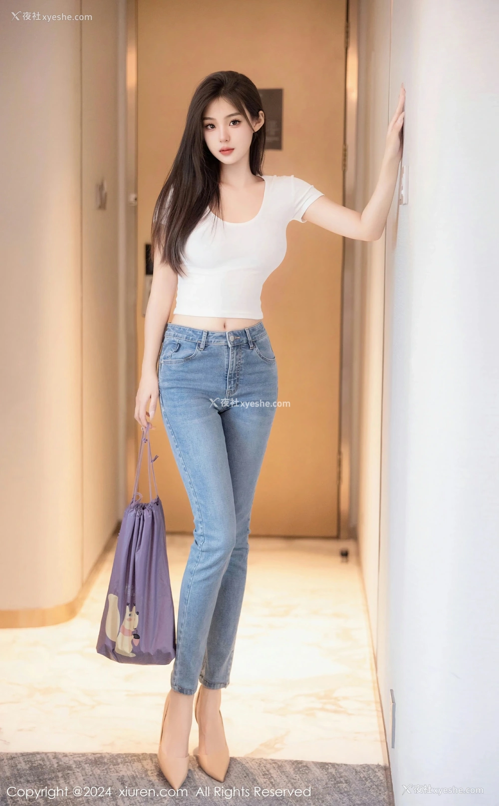 1P - [XiuRen秀人网] No.8467 周周不吃香菜
