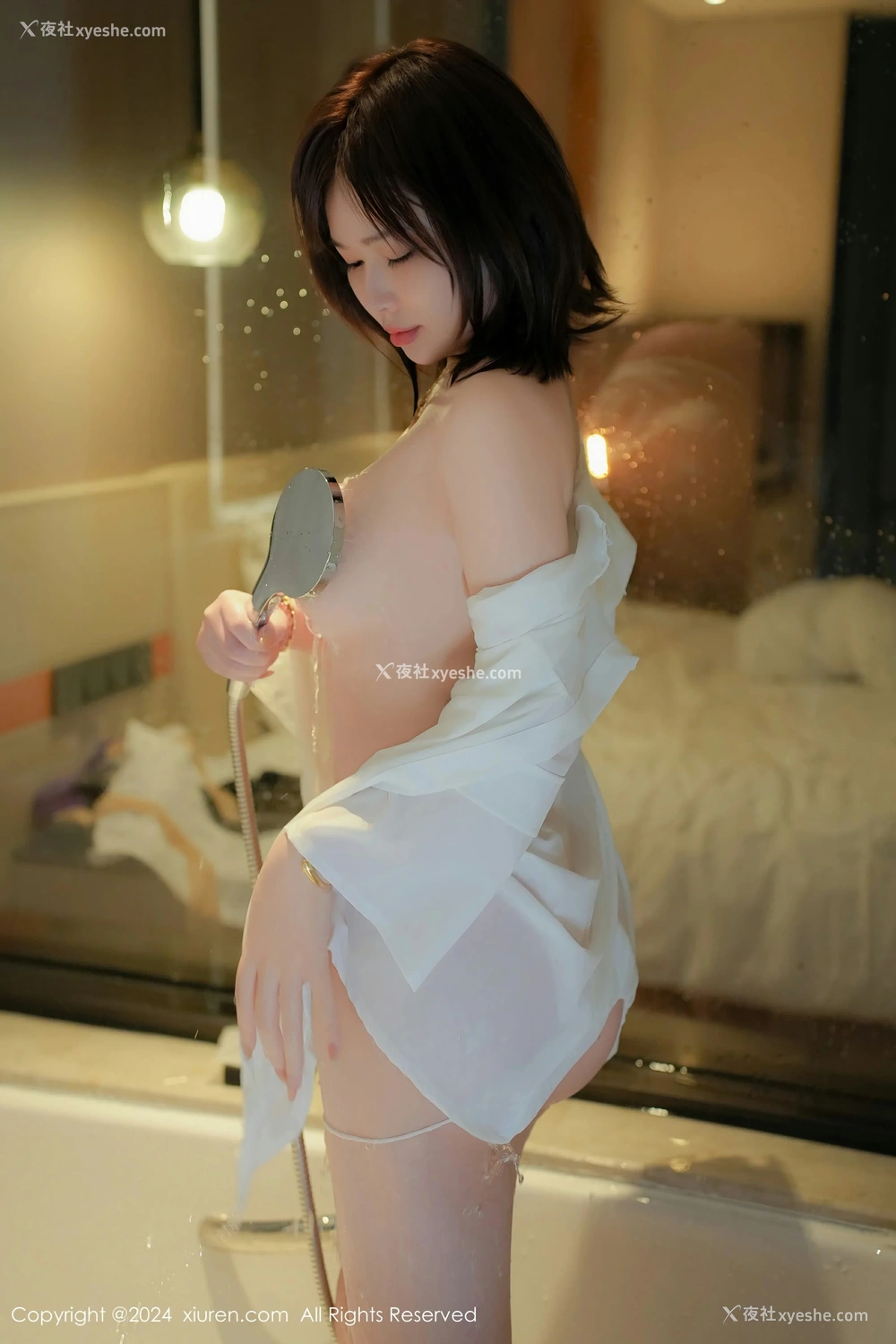 1P - [XiuRen秀人网] No.8763 nana豆酱