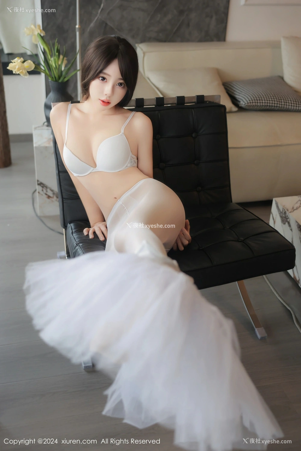 1P - [XiuRen秀人网] No.8564 桃妖夭