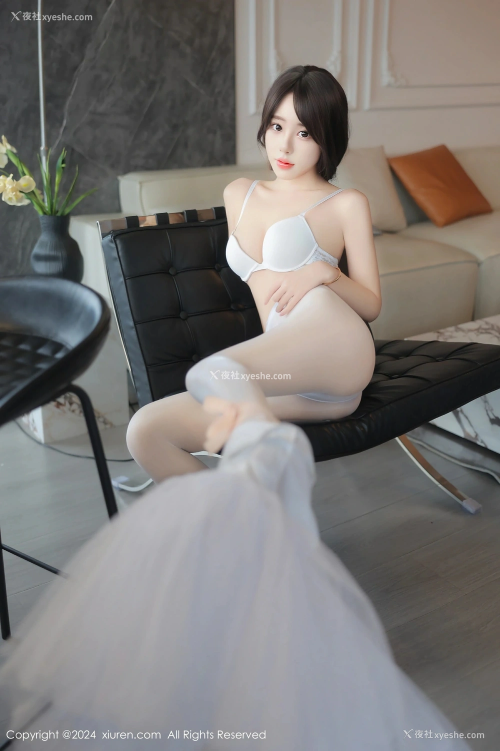 1P - [XiuRen秀人网] No.8564 桃妖夭