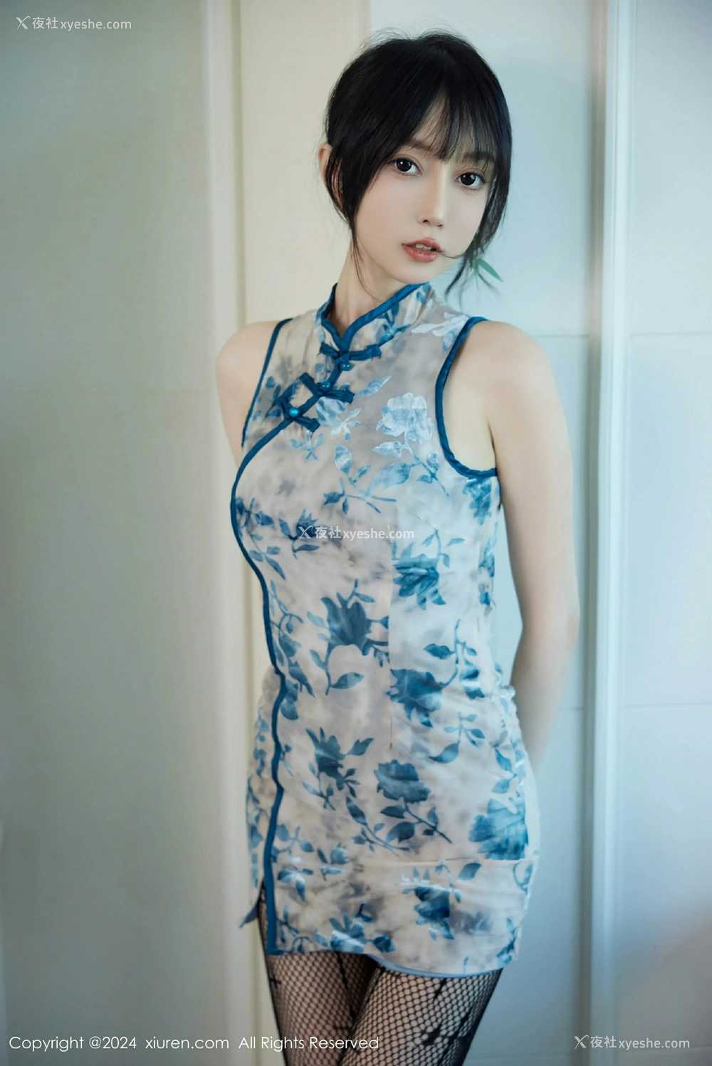 1P - [XiuRen秀人网] No.9236 玥儿玥er