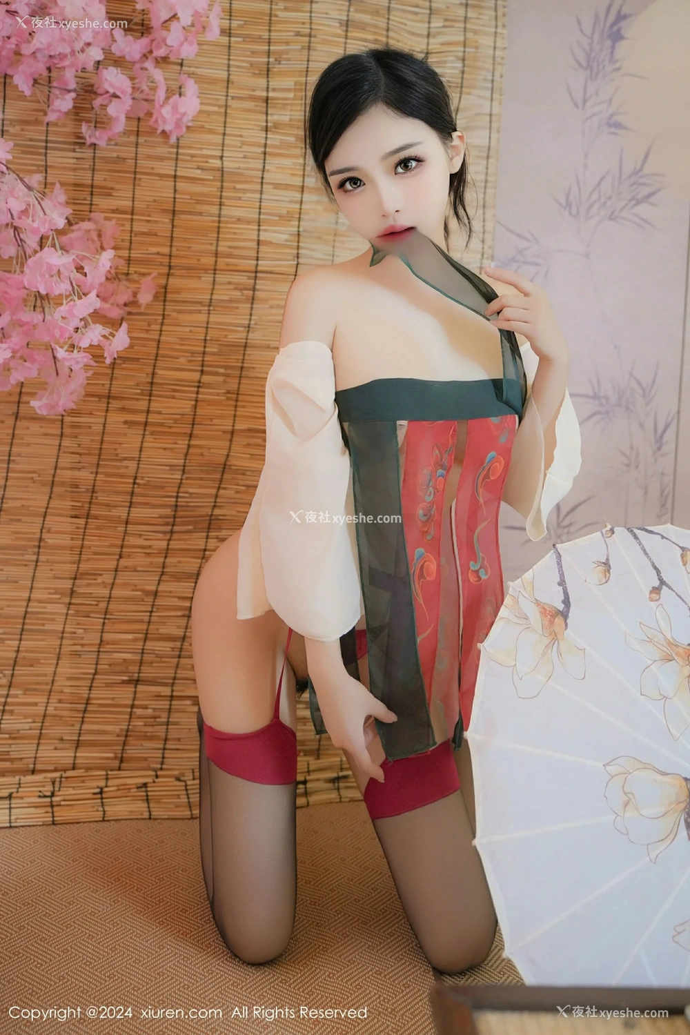 1P - [XiuRen秀人网] No.9351 妙可可Cheese