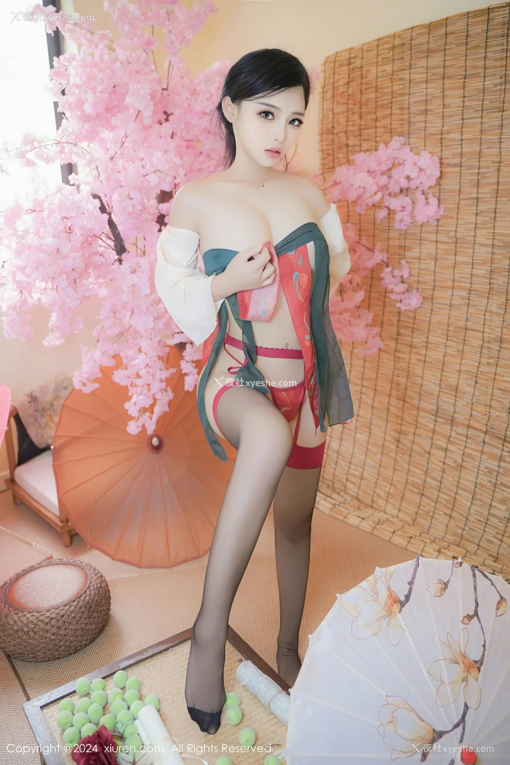 1P - [XiuRen秀人网] No.9351 妙可可Cheese