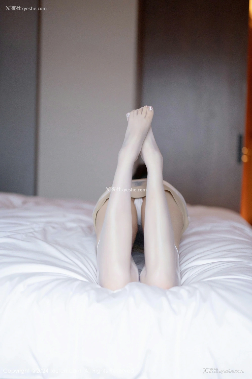1P - [XiuRen秀人网] No.8491 徐莉芝Booty