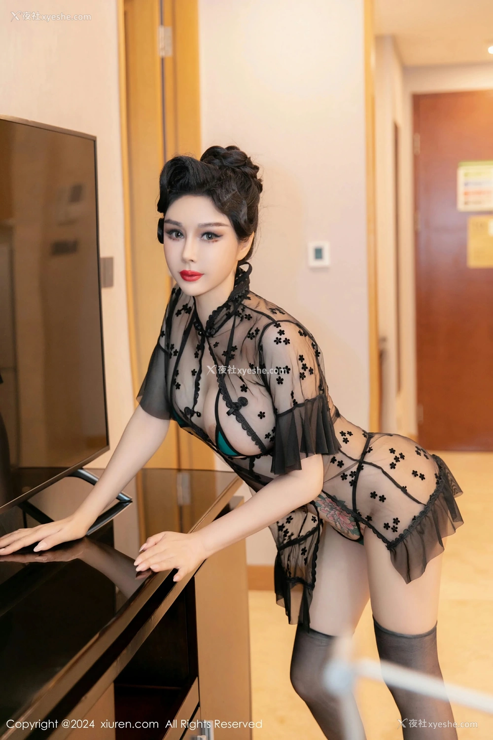 1P - [XiuRen秀人网] No.8549 田冰冰