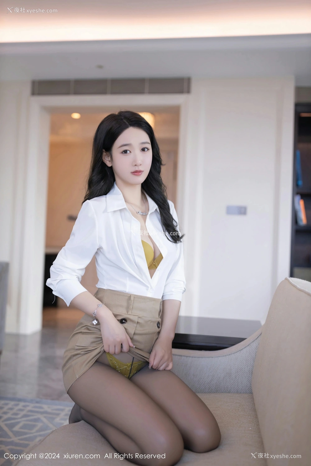 1P - [XiuRen秀人网] No.8571 唐安琪