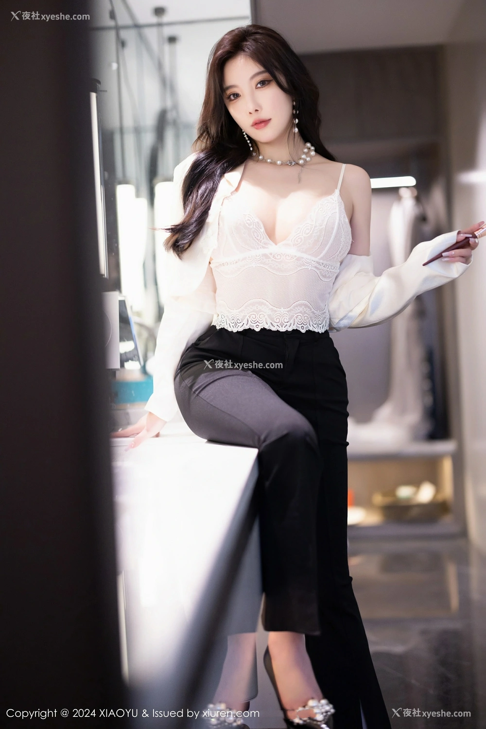 1P - [XIAOYU语画界] VOL.1233 杨晨晨Yome