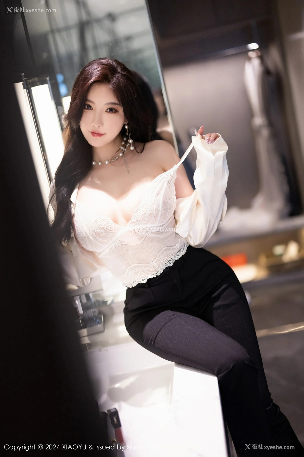 1P - [XIAOYU语画界] VOL.1233 杨晨晨Yome