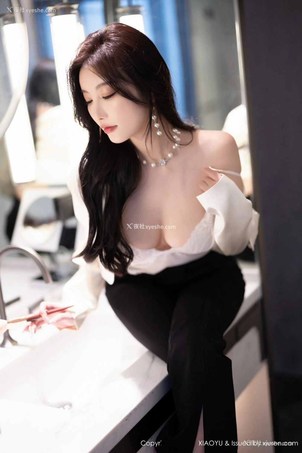 1P - [XIAOYU语画界] VOL.1233 杨晨晨Yome