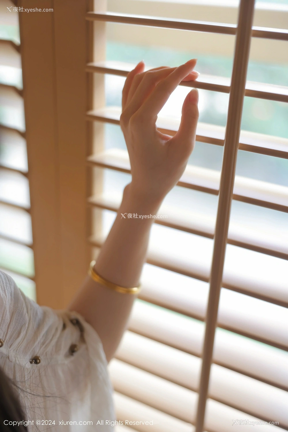 1P - [XiuRen秀人网] No.8842 夏竹
