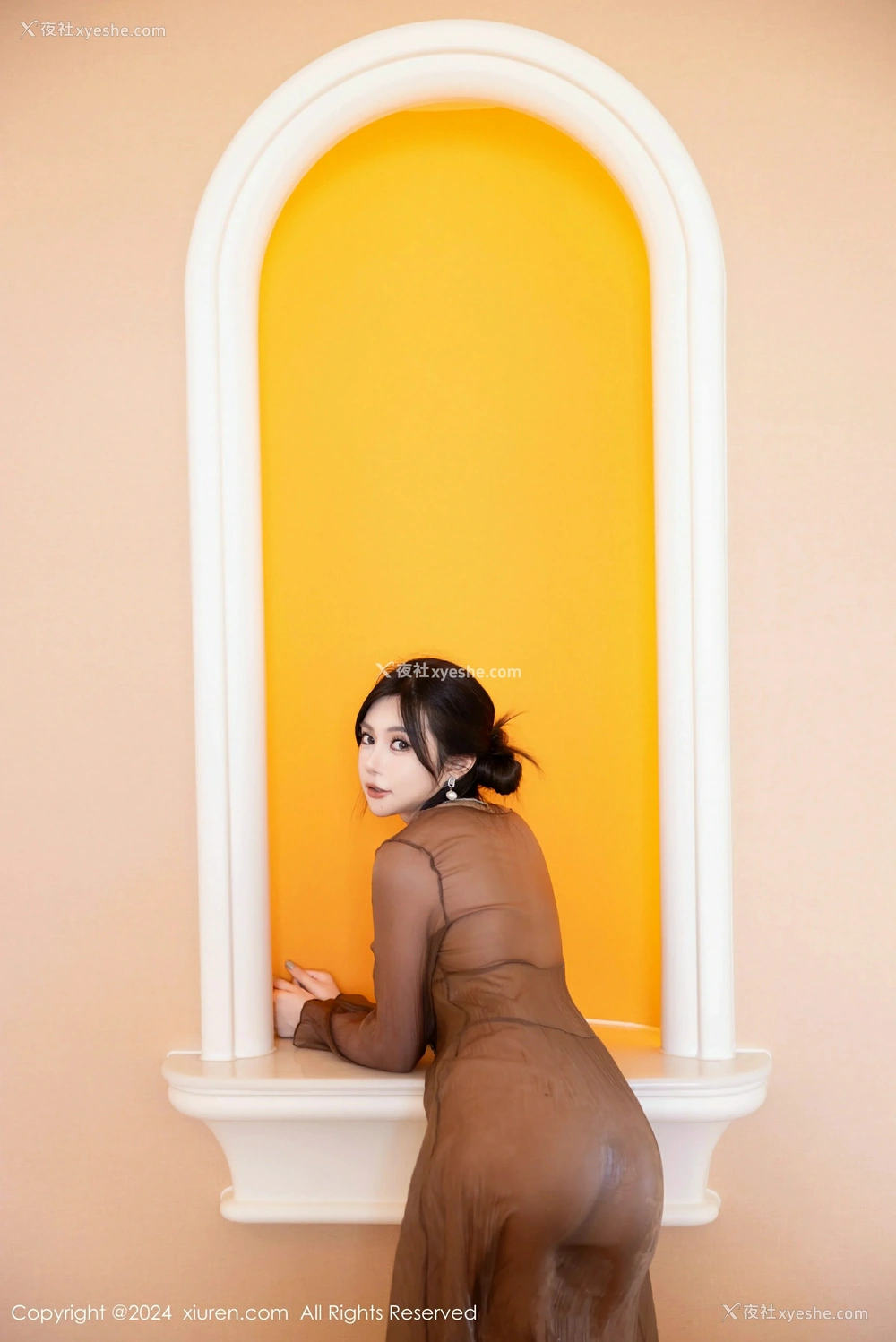 1P - [XiuRen秀人网] No.9161 绮里嘉ula
