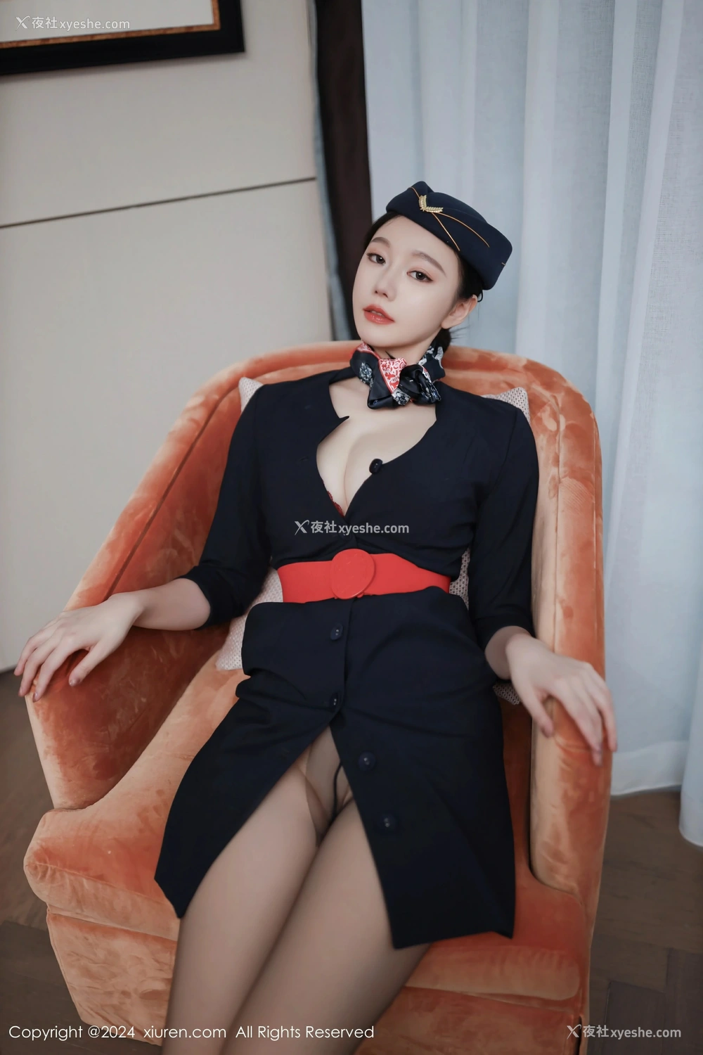 1P - [XiuRen秀人网] No.8942 安然anran