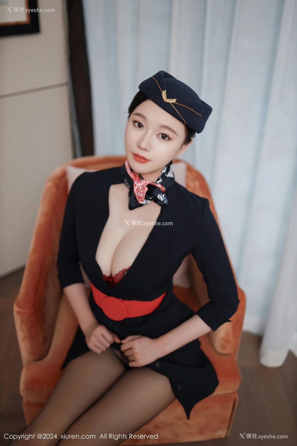 1P - [XiuRen秀人网] No.8942 安然anran