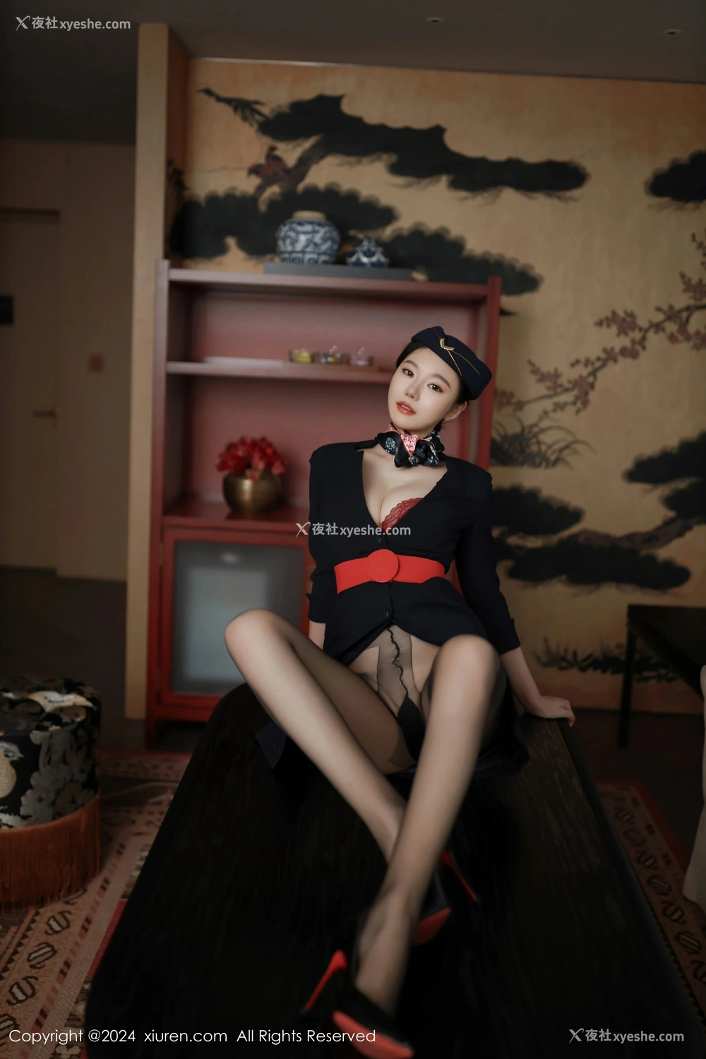 1P - [XiuRen秀人网] No.8942 安然anran