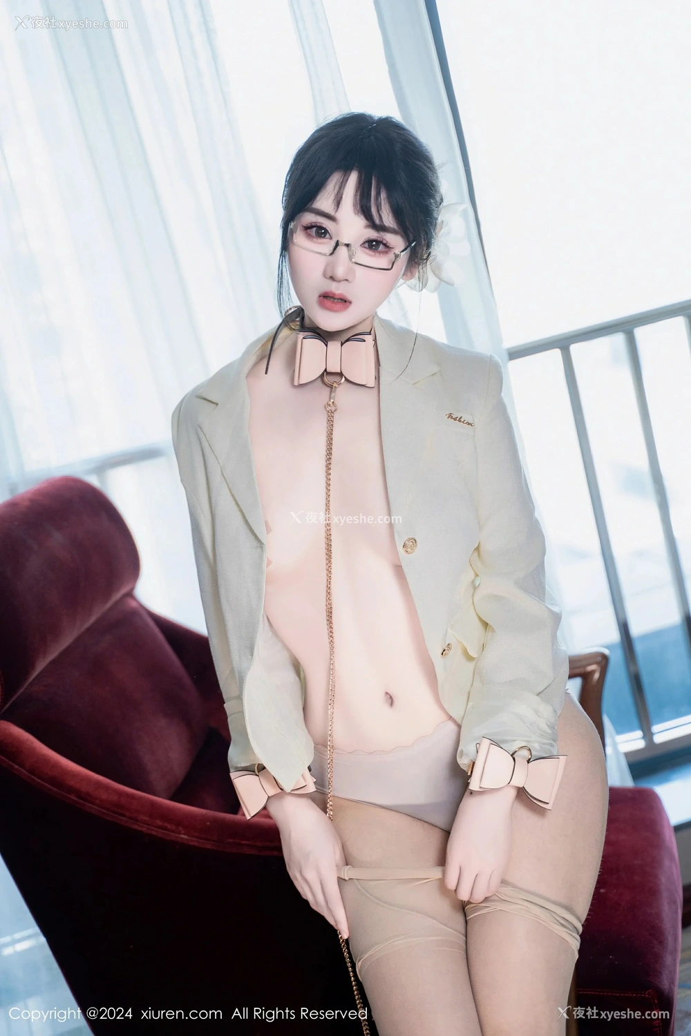1P - [XiuRen秀人网] No.8717 汐汐爱吃草莓