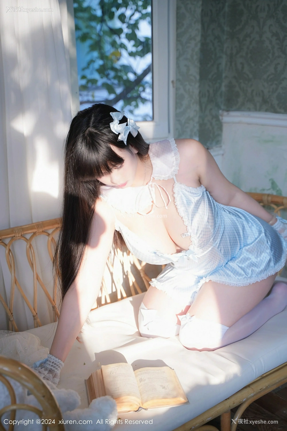 1P - [XiuRen秀人网] No.9258 正妹Abby