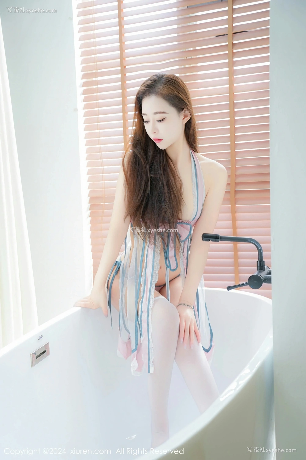 1P - [XiuRen秀人网] No.9085 糖糖❤