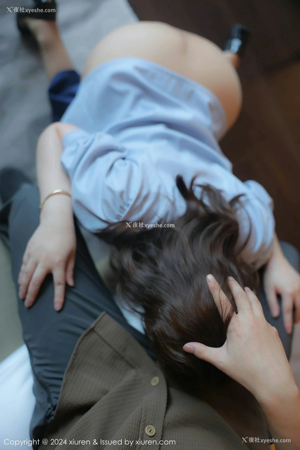 1P - [XiuRen秀人网] No.9416 麻布学妹