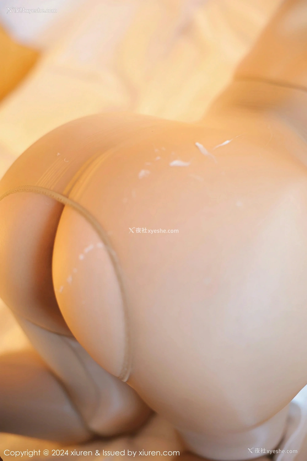 1P - [XiuRen秀人网] No.9416 麻布学妹