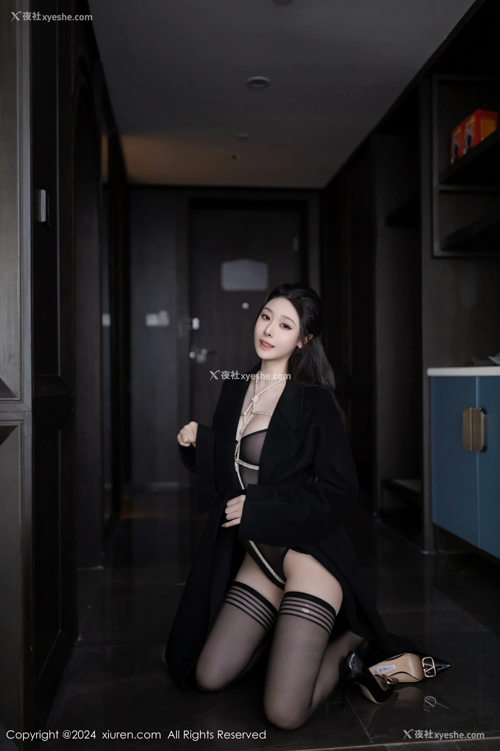 1P - [XiuRen秀人网] No.8552 小逗逗