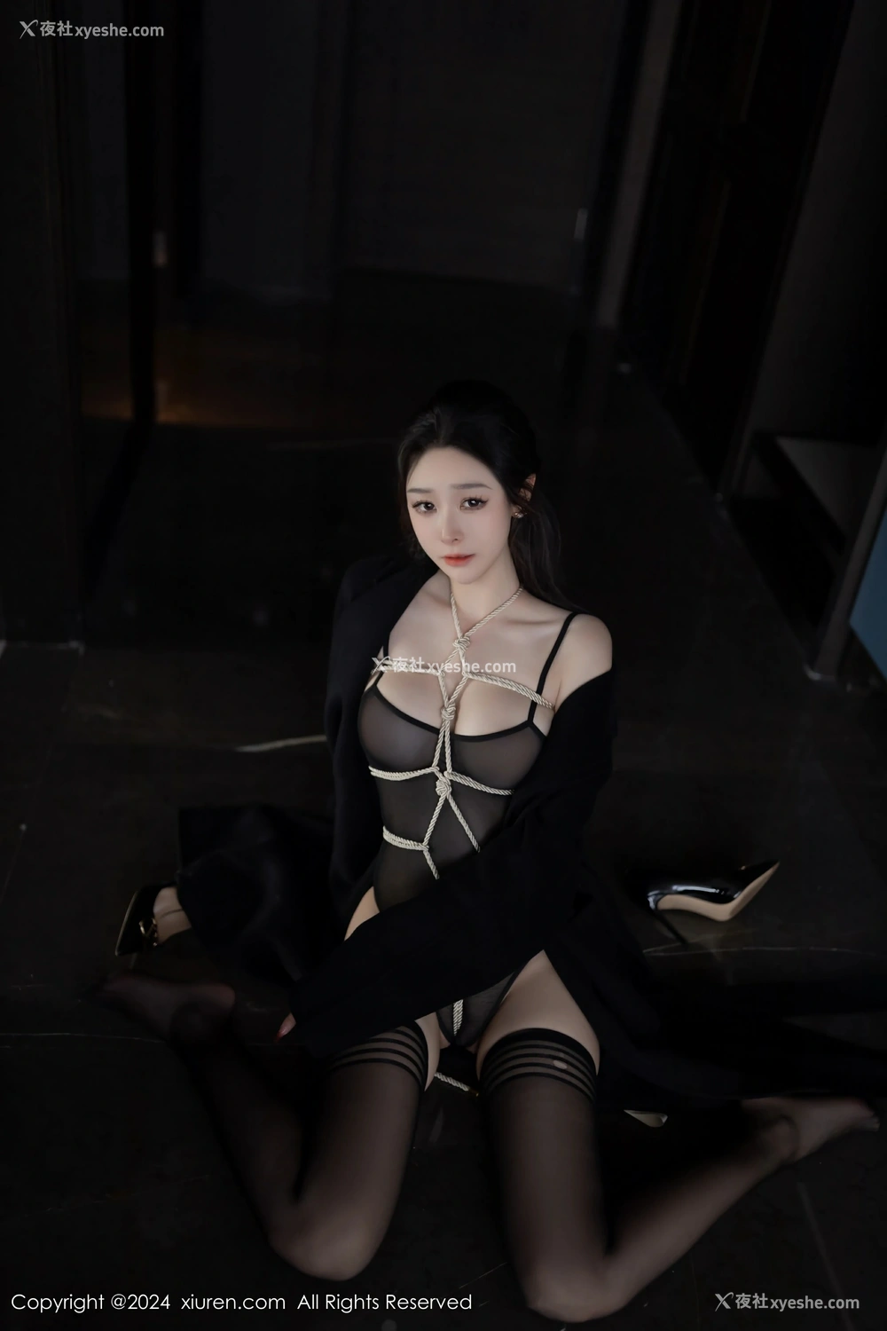 1P - [XiuRen秀人网] No.8552 小逗逗