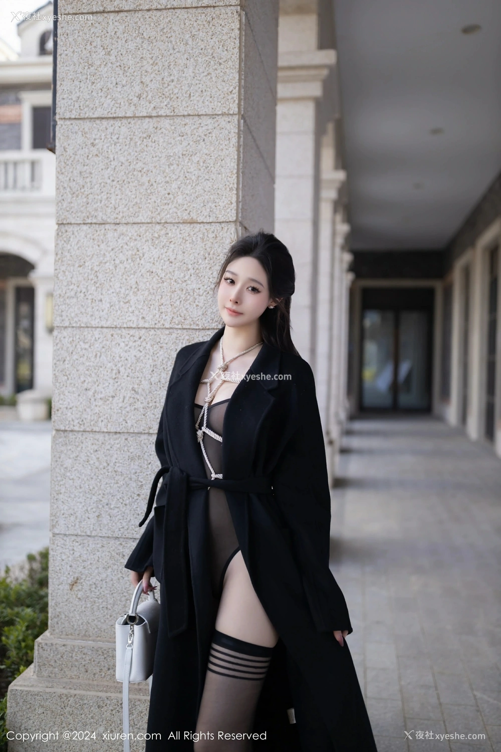 1P - [XiuRen秀人网] No.8552 小逗逗