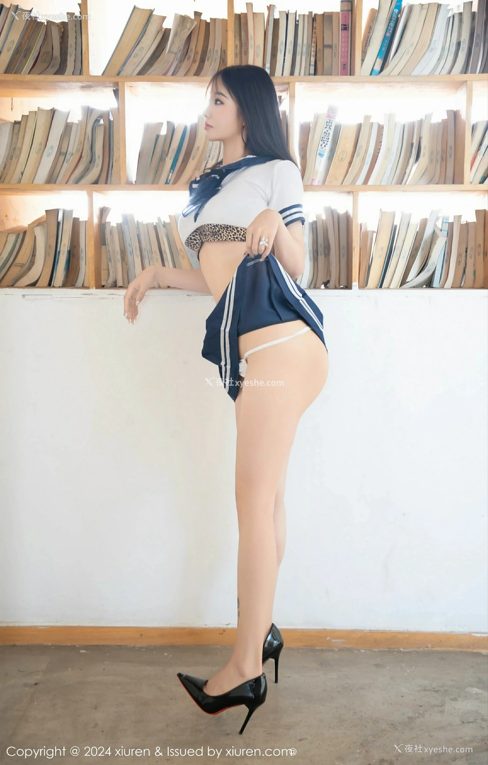 1P - [XiuRen秀人网] No.9245 李嫣