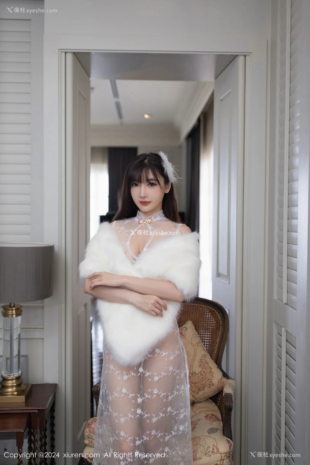 1P - [XiuRen秀人网] No.8880 陆萱萱