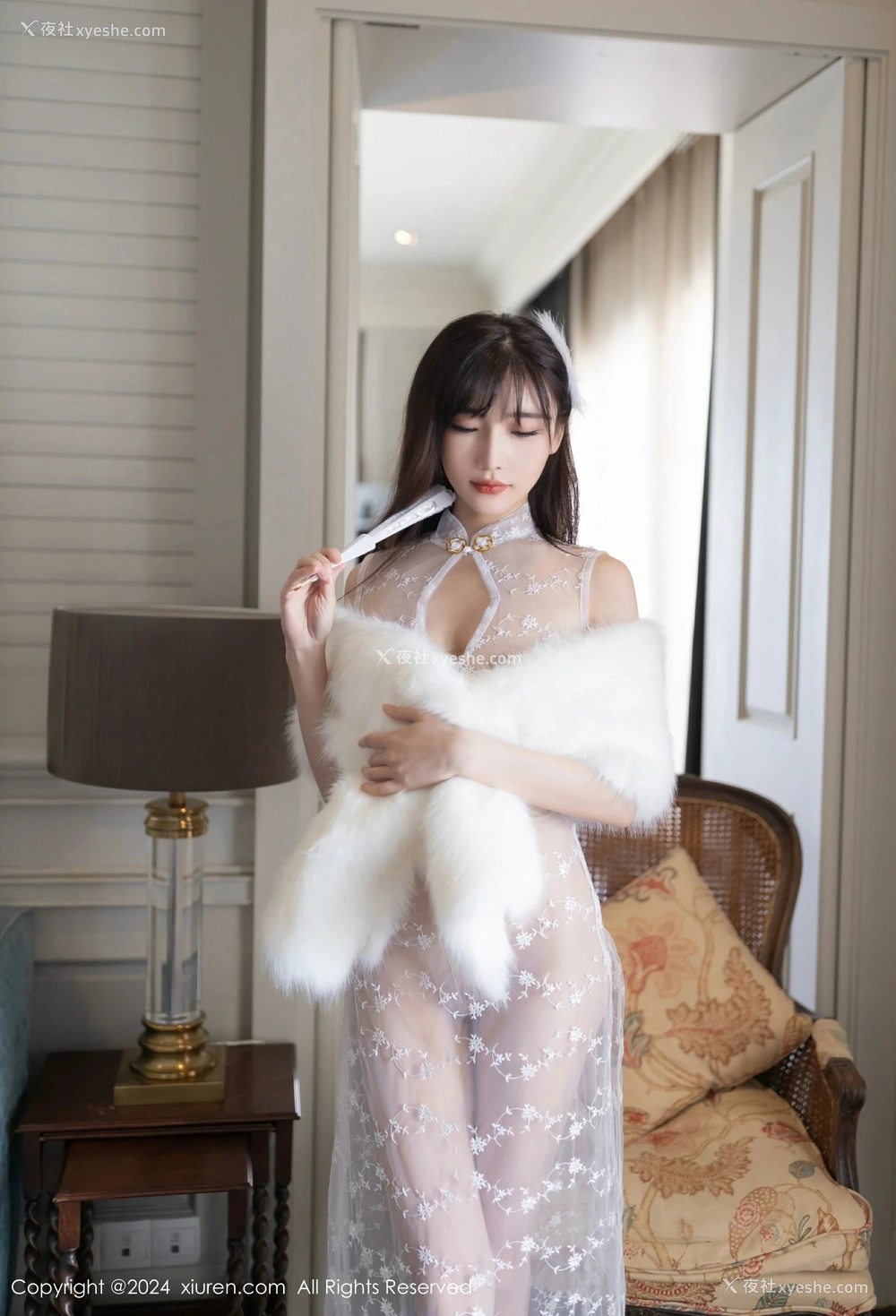 1P - [XiuRen秀人网] No.8880 陆萱萱